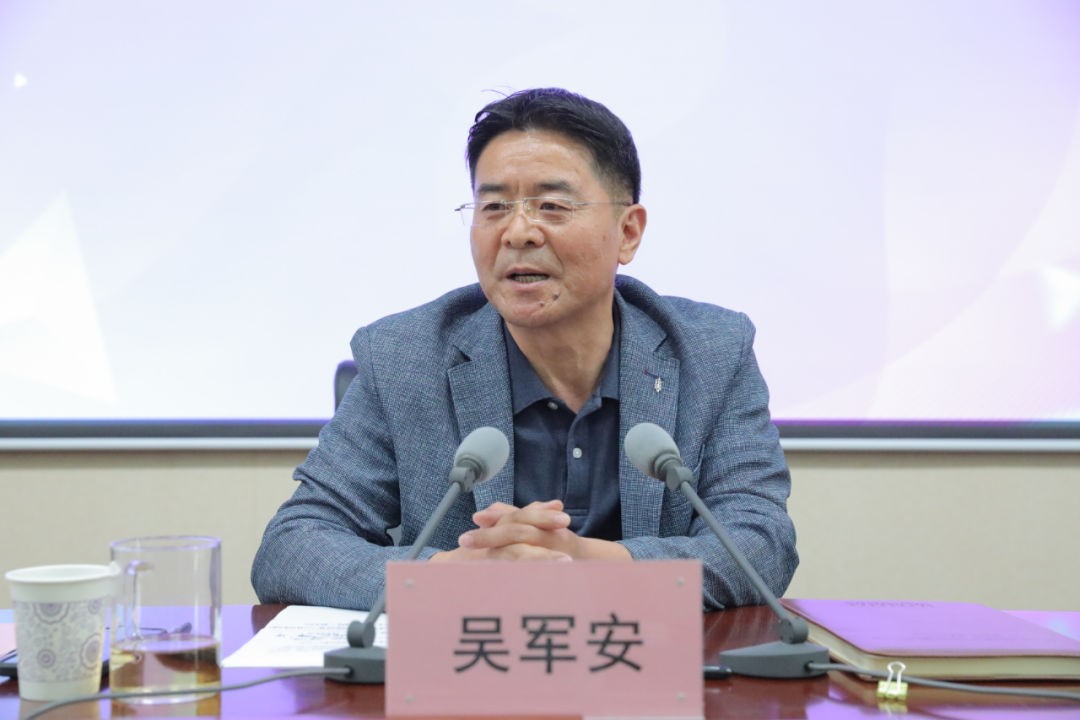 正在上传... 768eb0f608a790bab1036a03b0284e99.jpg